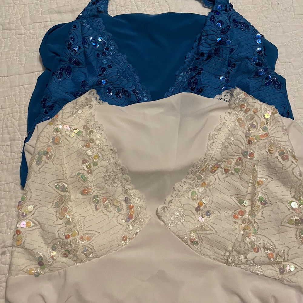 Lot of 2 beautiful halter tops. Juniors/ womens.